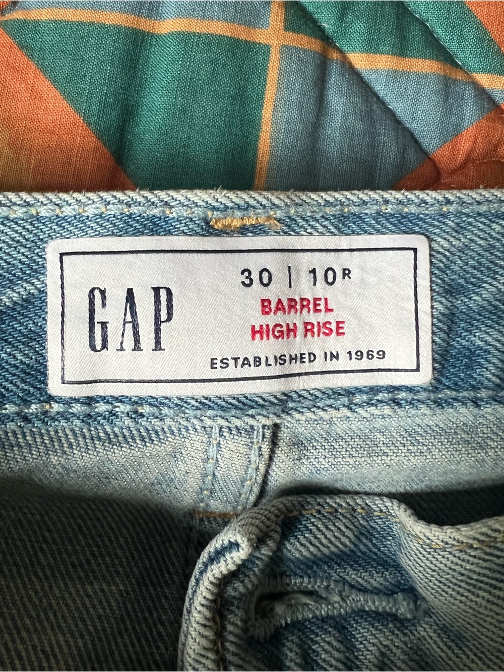 GAP Women's Light Blue High Rise Barrel Jeans - Picture 5 of 5